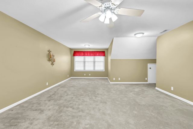 453 Stonemeadow Rd, Clarksville, TN 37043