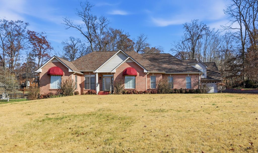 453 Stonemeadow Rd, Clarksville, TN 37043