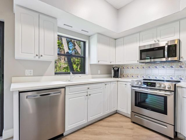 1680 STARLING DRIVE 101, Sarasota, FL 34231