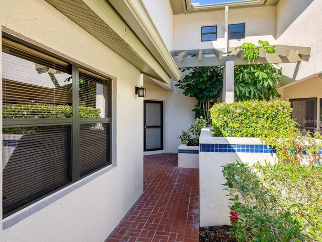 1680 STARLING DRIVE 101, Sarasota, FL 34231