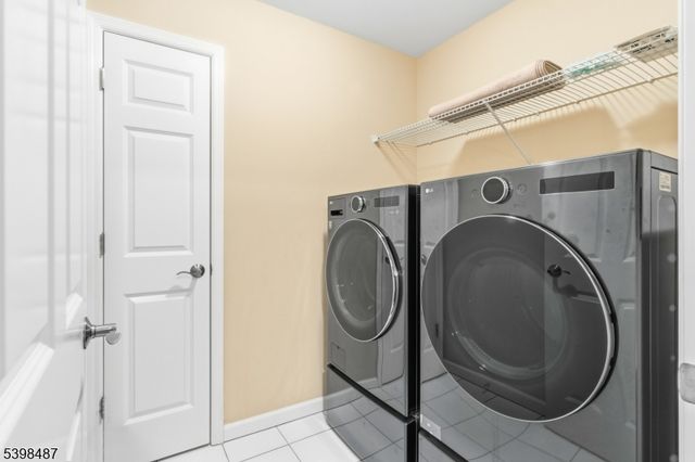 3 Marble Ln, Randolph Twp., NJ 07869