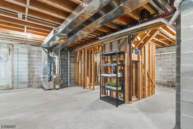 3 Marble Ln, Randolph Twp., NJ 07869