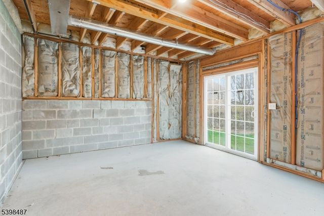 3 Marble Ln, Randolph Twp., NJ 07869