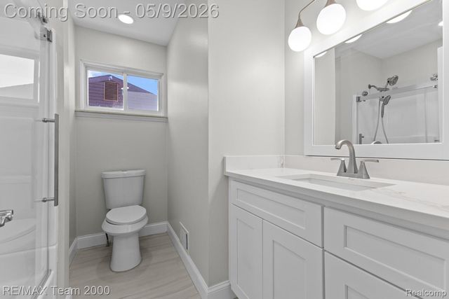6557 Huntleigh Street, Garden City, MI 48135