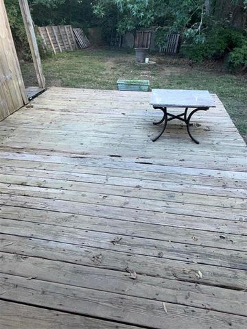 5425 8th Avenue, Lake Charles, LA 70607