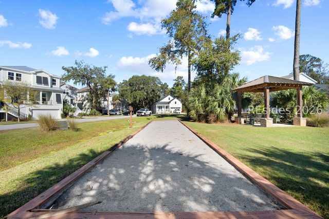 38 Lavender Cir, Hilton Head Island, SC 29926