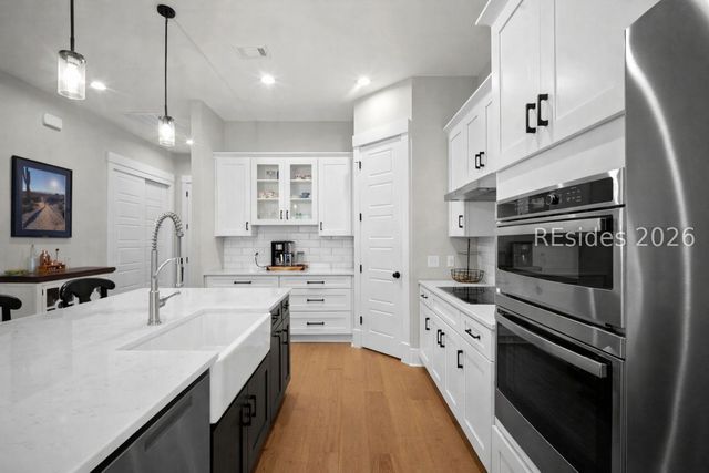 38 Lavender Cir, Hilton Head Island, SC 29926