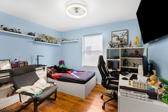 117 Stiles St, Elizabeth City, NJ 07208