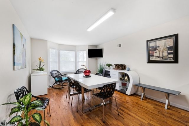 117 Stiles St, Elizabeth City, NJ 07208