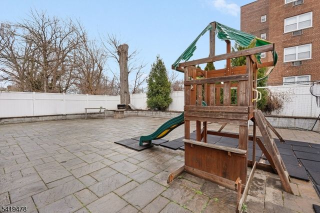 117 Stiles St, Elizabeth City, NJ 07208