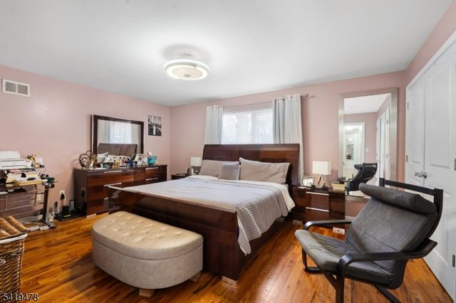 117 Stiles St, Elizabeth City, NJ 07208