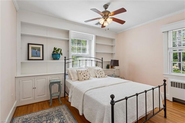 31 Stratford RD, Newport News, VA 23601