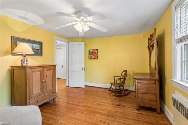 31 Stratford RD, Newport News, VA 23601