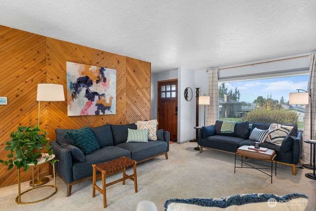 510 W 16th Street, Port Angeles, WA 98362