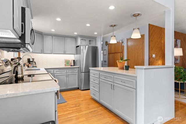 510 W 16th Street, Port Angeles, WA 98362