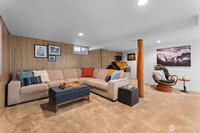 510 W 16th Street, Port Angeles, WA 98362