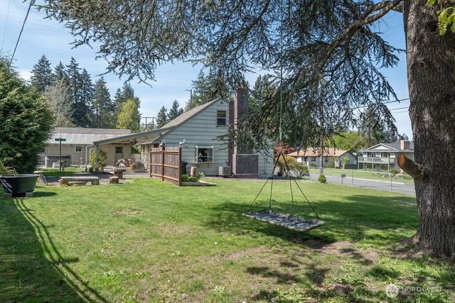 510 W 16th Street, Port Angeles, WA 98362