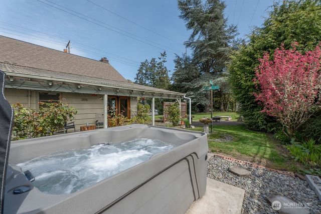 510 W 16th Street, Port Angeles, WA 98362