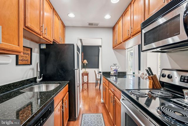 116 WESTWICK CT #3, Sterling, VA 20165