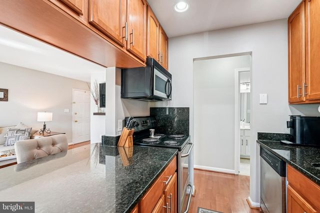 116 WESTWICK CT #3, Sterling, VA 20165