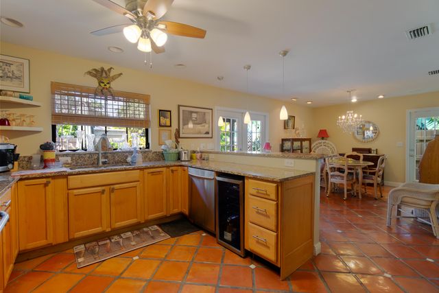 1827 N Palmway, Lake Worth Beach, FL 33460