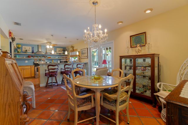 1827 N Palmway, Lake Worth Beach, FL 33460