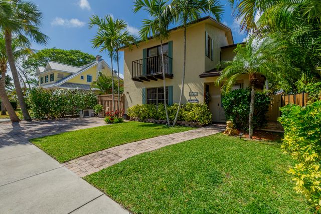 1827 N Palmway, Lake Worth Beach, FL 33460