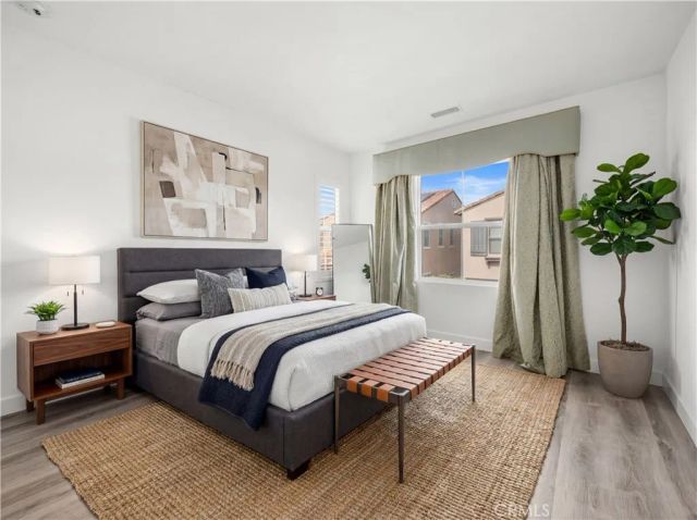 83 Waterleaf, Irvine, CA 92620