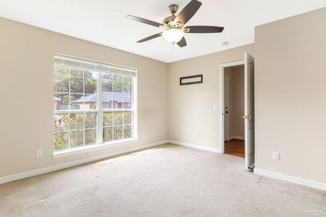 7378 Peterson Ln, Pensacola, FL 32506