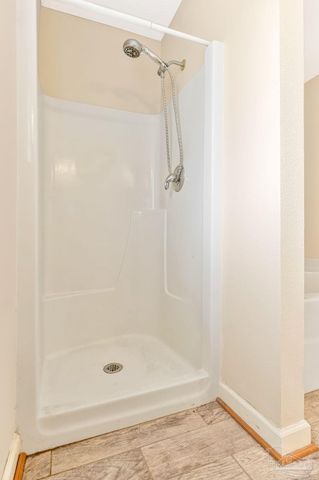 7378 Peterson Ln, Pensacola, FL 32506