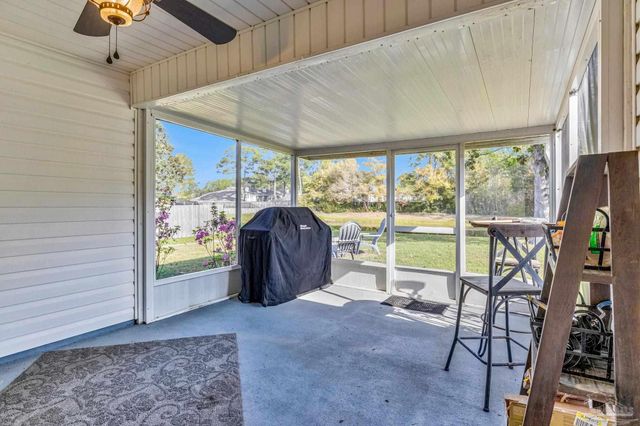 7378 Peterson Ln, Pensacola, FL 32506