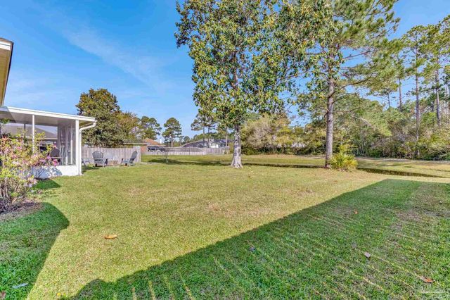 7378 Peterson Ln, Pensacola, FL 32506