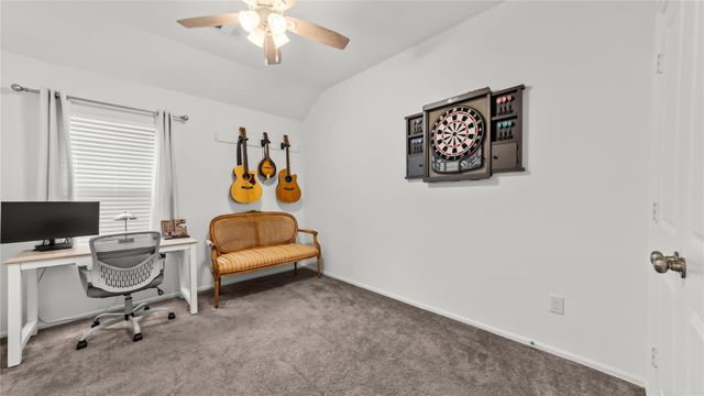 303 Stablebrook Street, Magnolia, TX 77354