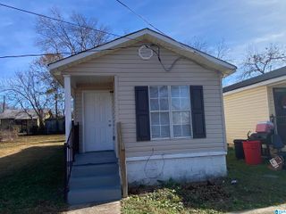 727 3RD AVENUE N, Bessemer, AL 35020