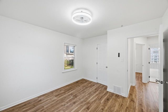 4170 S 5th PLACE, Milwaukee, WI 53207