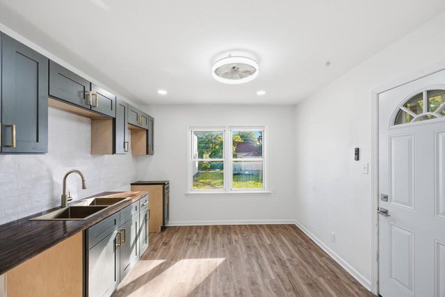 4170 S 5th PLACE, Milwaukee, WI 53207
