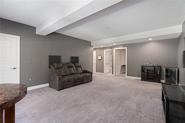 8462 Peoria Street, De Soto, KS 66018