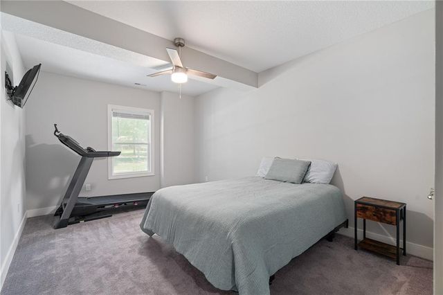 8462 Peoria Street, De Soto, KS 66018