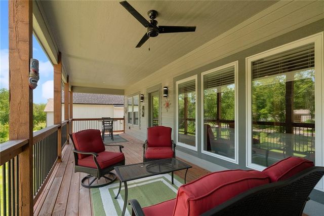 8462 Peoria Street, De Soto, KS 66018
