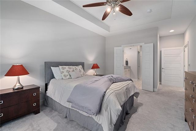 8462 Peoria Street, De Soto, KS 66018