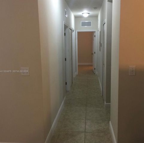 41 W 14th St 1, Hialeah, FL 33010