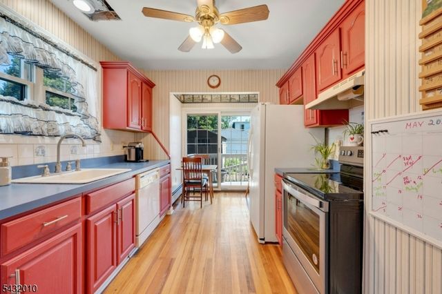 52 Terrace Ave, Rochelle Park Twp., NJ 07662