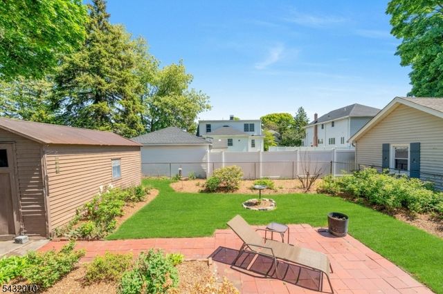 52 Terrace Ave, Rochelle Park Twp., NJ 07662