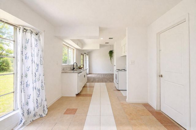 10930 W Bellfort Avenue, Houston, TX 77099