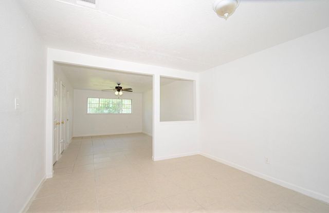 10930 W Bellfort Avenue, Houston, TX 77099