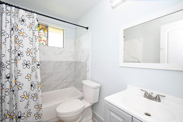 10930 W Bellfort Avenue, Houston, TX 77099