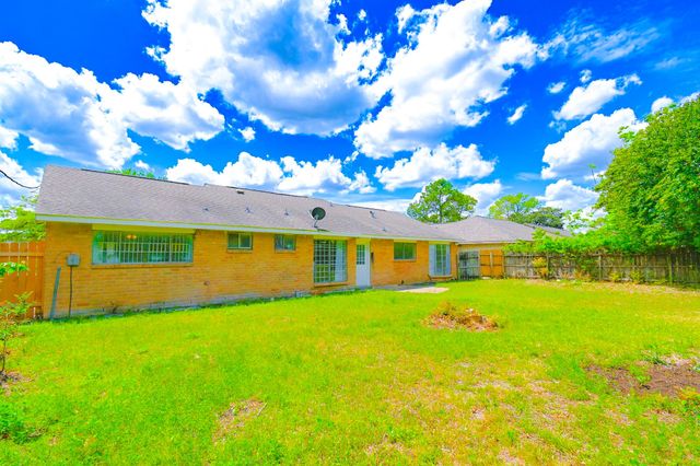 10930 W Bellfort Avenue, Houston, TX 77099