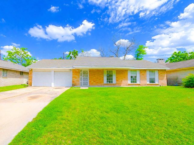 10930 W Bellfort Avenue, Houston, TX 77099