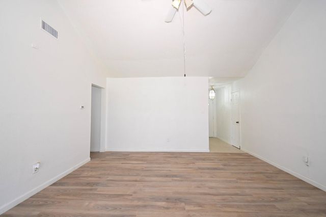 10930 W Bellfort Avenue, Houston, TX 77099