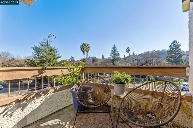 1632 S Villa Way, Walnut Creek, CA 94595